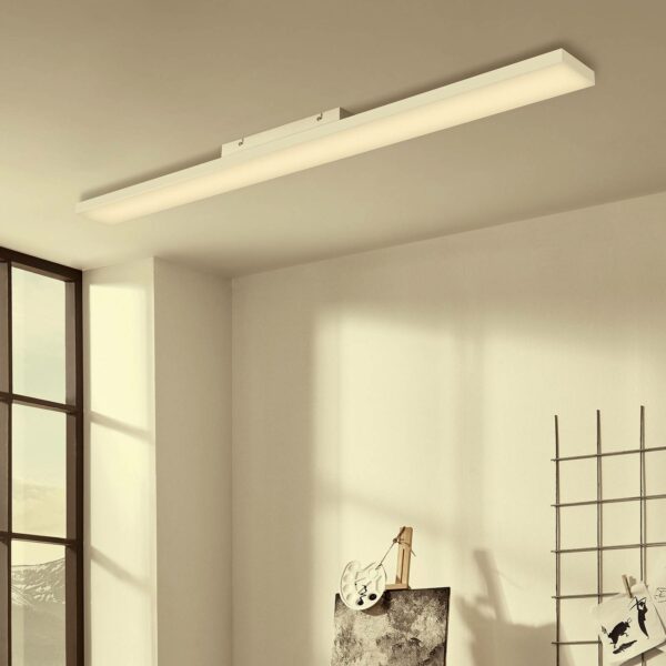 Frameless RGBW LED-loftlampe, 120 x 10 cm