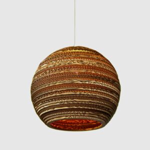 Ball - en rund hængelampe af pap, 36 cm