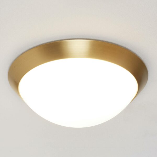 Loftlampe Katrin i messinglook, IP44