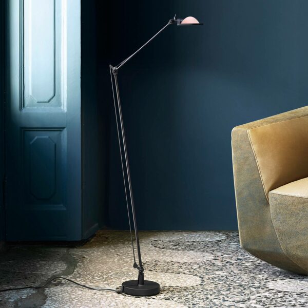 Luceplan Berenice gulvlampe sort, rosa hoved