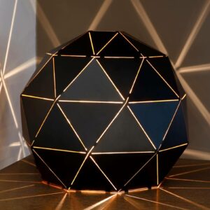 Otona - bordlampe i sort metal