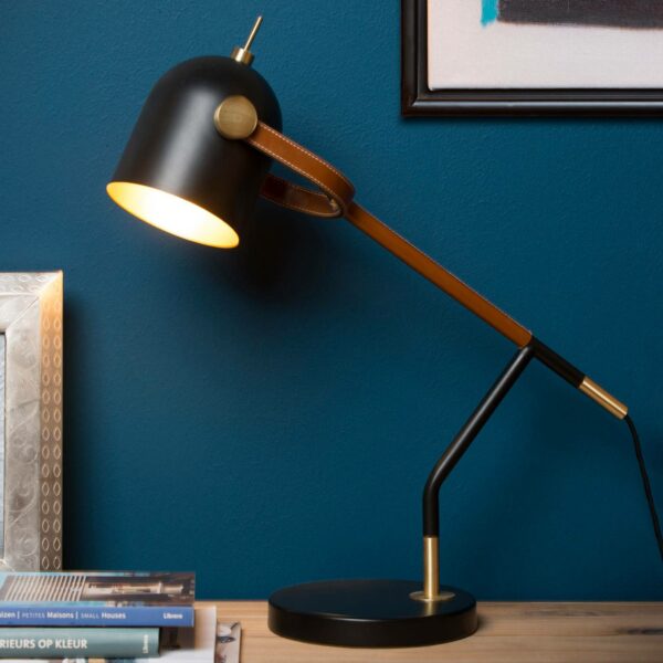 Waylon skrivebordslampe i retrodesign