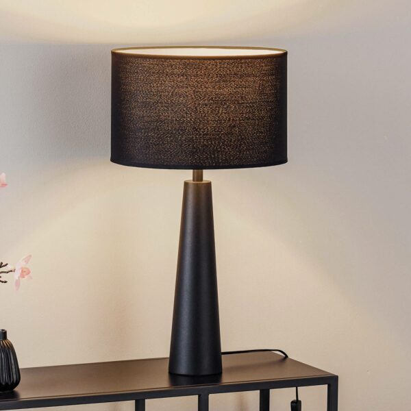 Yessin bordlampe, kegleformet base, sort