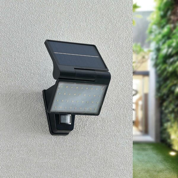 Prios Dagan udendørs LED-vægspot, sensor, solcelle