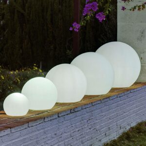Newgarden Buly LED-solcellelampe kugle IP68 Ø30 cm