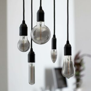 Philips Classic LED-pære, røg E27 A60 2,3W