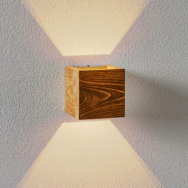 Brad LED-væglampe af træ, up/down, 11x11 cm