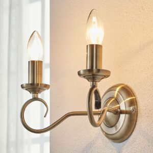 Marnia elegant væglampe i antik messing