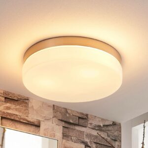 Hvid loftlampe Amilia med stel i nikkel, IP44