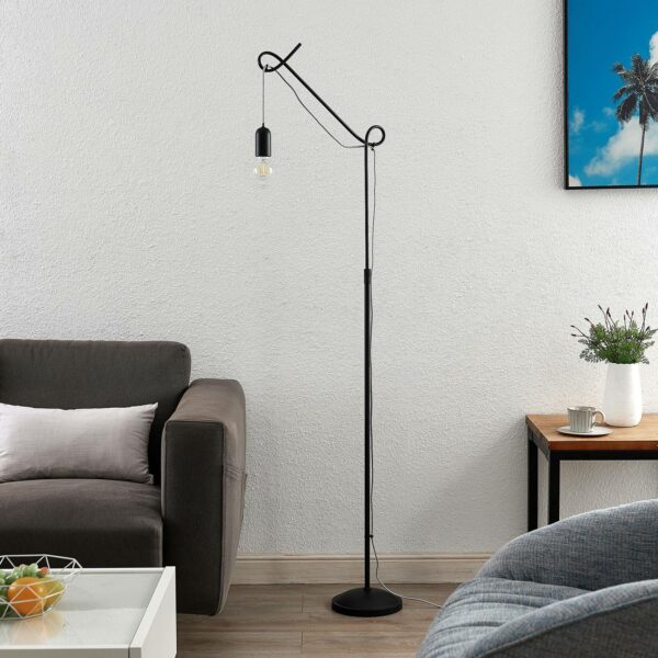 Lucande Jorna gulvlampe i sort, gråt kabel