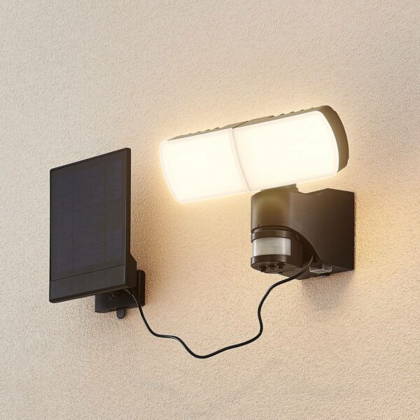 Arcchio Lissano LED-vægspot solcelle og sensor