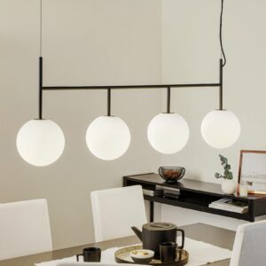 Menu TR Bulb LED-pendel 4 lyskilder sort/opal mat