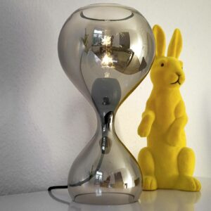 next Blubb - mundblæst glasbordlampe, krom