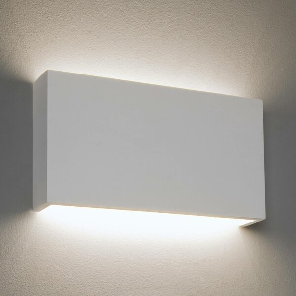Astro Rio 325 LED-gipsvæglampe 2.700 K, kan dæmpes