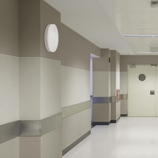 Madison LED-loftlampe til badet, bevægelsessensor