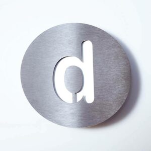 Husnummer Round i rustfrit stål - "d"